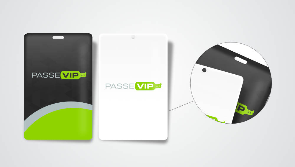 Credencial em papel couché ou reciclado da PasseVIP