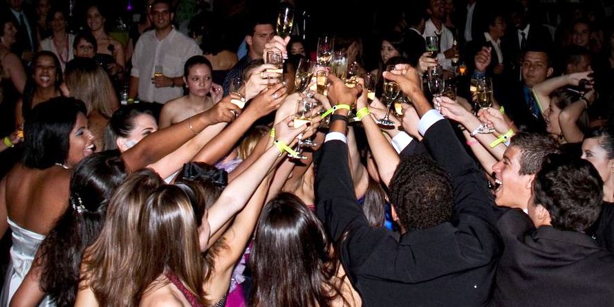 5 dicas para identificar menores de idade em festas particulares